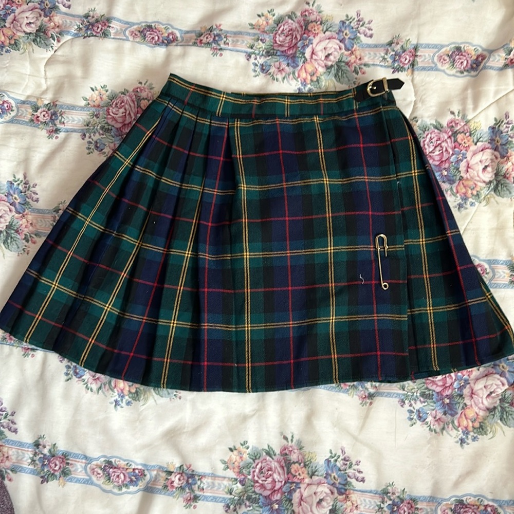 Girls vintage fox Hollow wrap skirt size 14